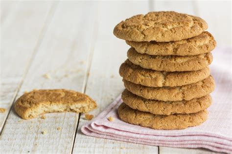 How to make crunchy biscuits: recipe and mistakes to avoid | Cookist.com