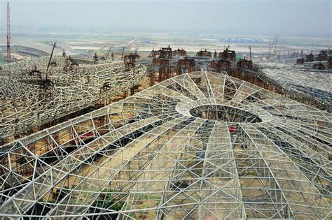 See the Structural Skeleton of Zaha Hadid Architects' New Airport Terminal in Beijing | ArchDaily