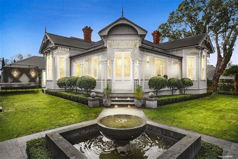 SPECIAL HOME IN DEVONPORT | New Zealand Luxury Homes | Mansions For ...