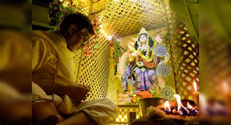 Festivals of West Bengal | Times of India Travel