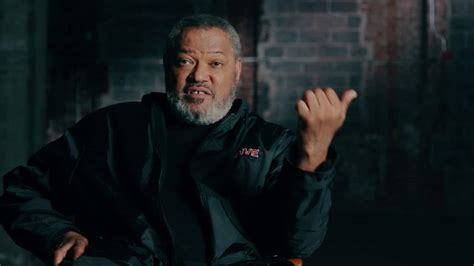 Laurence Fishburne está confuso porque ele não está em Matrix 4