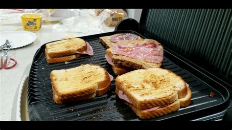 How to make Grilled Cheese on the George Foreman Lean Mean Grilling Machine - YouTube