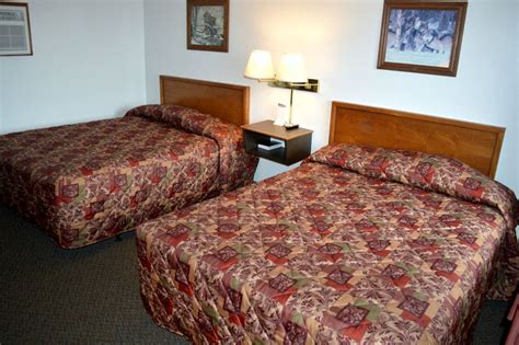 Amenities | Pet Friendly | FREE Breakfast | Medford WI Motel