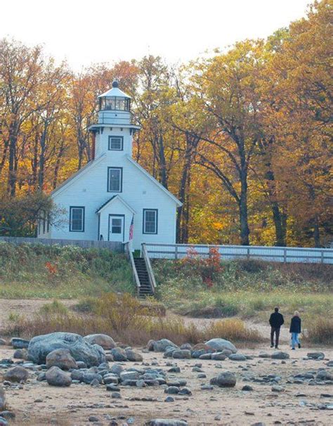 Old Mission lighthouse | Incredible places, Pure michigan, New england ...