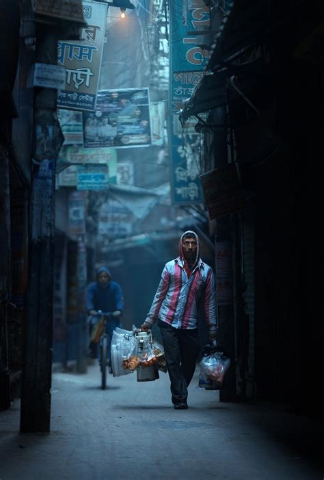 Way to work, Dhaka : r/streetphotography