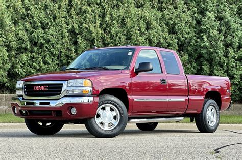 26k-Mile 2004 GMC Sierra 1500 SLT Extended Cab Z71 4×4 for sale on BaT Auctions - sold for ...