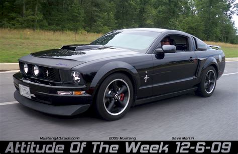 Black 2005 Ford Mustang Coupe