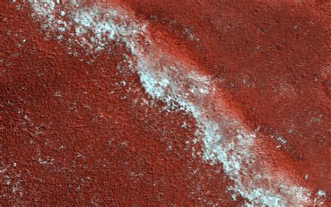 Stunning NASA photo: Mars polar ice cap looks like a layer of cake with every layer telling a story