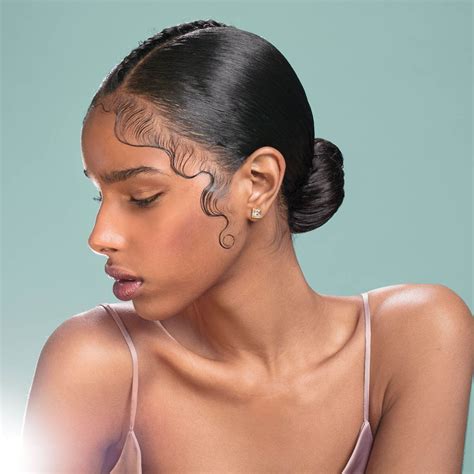 The Edge Of Glory: Expert Advice On Maintaining That Delicate Hairline | Baby hairstyles, Edges ...