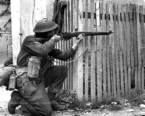 Lee-Enfield Rifle in World War I and II