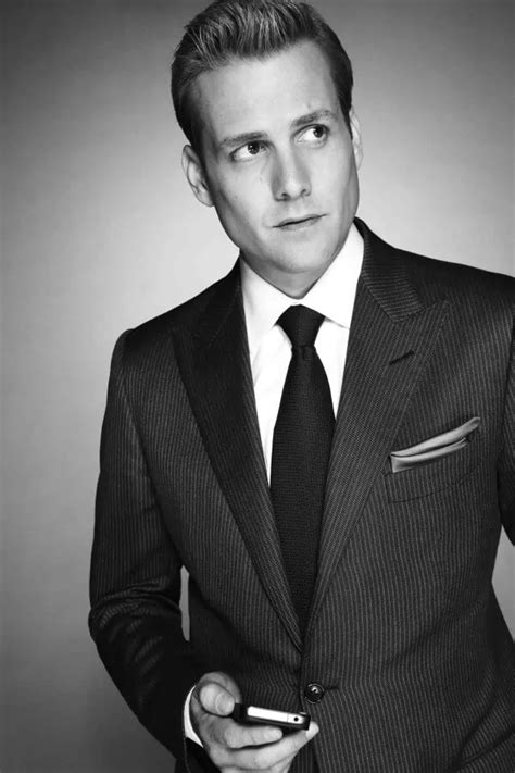 Suits Of Harvey Specter & How To Dress Like Him + Hair Styles