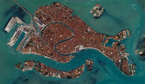 Venice Satelite View | AllAboutLean.com