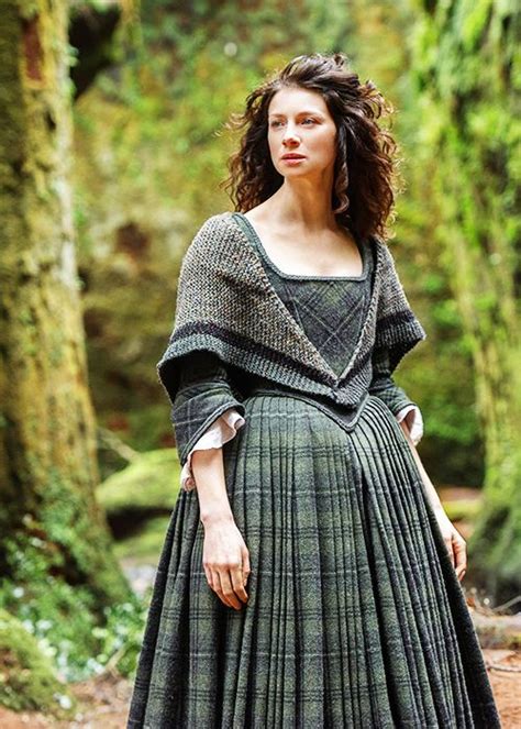 fuckyeahcostumedramas: "Caitriona Balfe dans« Outlander »(2014). X ...