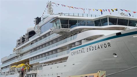 Royal Caribbean Group Buys Luxury Expedition Ship Crystal Endeavor - swedbank.nl