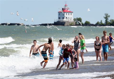 The 6 best Lake Erie beaches near Cleveland - cleveland.com