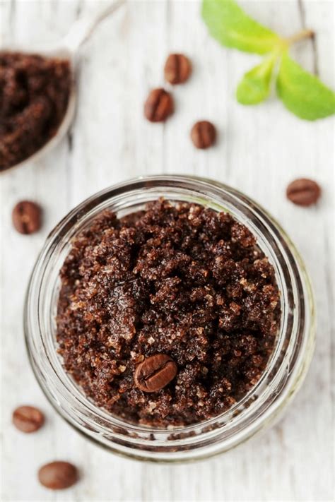 Easy Coffee Body Scrub Recipe to Exfoliate & Moisture Your Skin