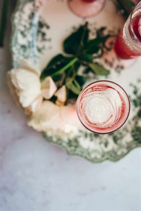 Rose Gin And Tonic - Frolic & Fare