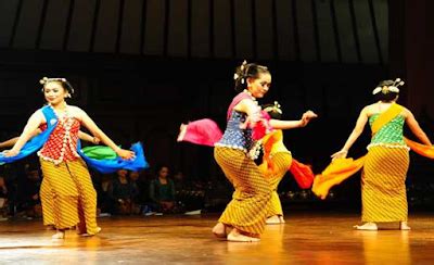 Tari Gambyong Budaya Agung Jawa Tengah ~ PANGLIPUR MANAH