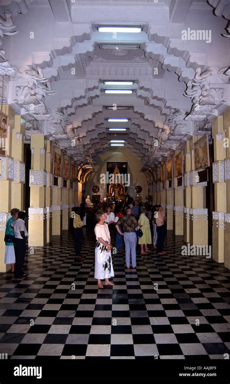 Inside the Temple of the Tooth, Kandy, Sri Lanka Stock Photo - Alamy