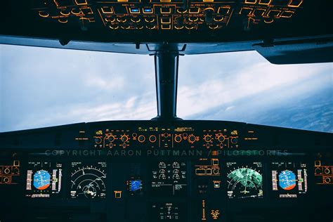 Cockpit 4K Wallpapers - Top Free Cockpit 4K Backgrounds - WallpaperAccess