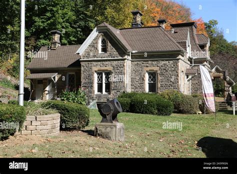 Glendale Cemetery, Akron, Ohio, USA Stock Photo - Alamy