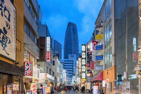 Shopping street in Nishi Shinjuku, Tokyo - Savvy Tokyo