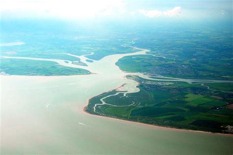 Thames Estuary councils 'should be more ambitious in meeting London's ...