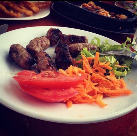 Kurdish kebab😍😍 | Kurdish food, Food, Kebab