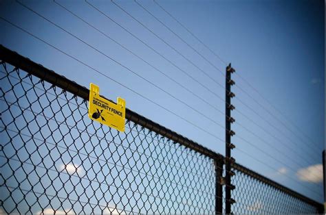 A Guide To Electric Security Fencing System - Gadgetronix