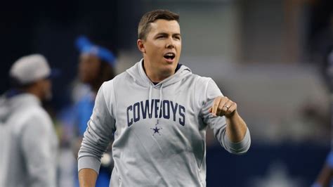 Cowboys Part Ways With Offensive Coordinator Kellen Moore