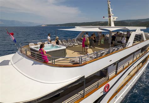 Elevate Your Getaway: Luxury Yacht Vacation Beyond Traditional Escapes