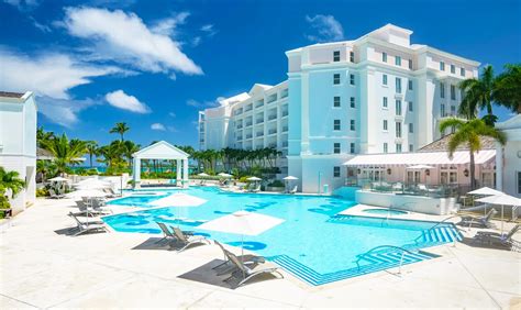 14 Best All Inclusive Resorts in the Bahamas (for 2024)