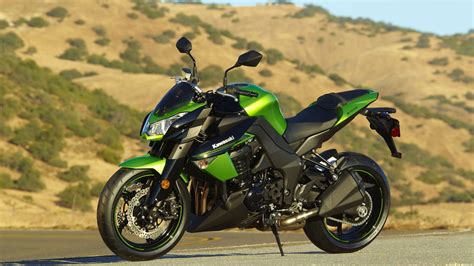 Stylish green motorcycle Kawasaki z1000 wallpapers and images ...