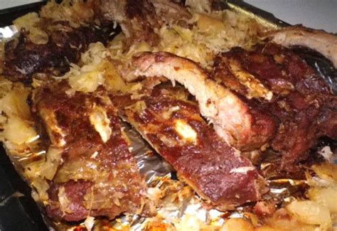 Baked Spareribs With Sauerkraut and Apples Recipe - Food.com | Recipe | Spareribs and sauerkraut ...