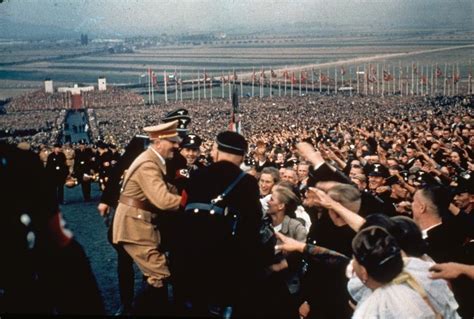 Adolf Hitler Among the Crowds: Color Photos of the Fuhrer's Fans | Time.com