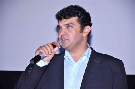 Siddharth Roy Kapur Height, Weight, Age, Wife, Siblings