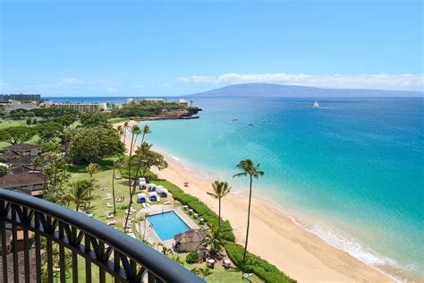 Luxury Beachfront Lodging In Lahaina | Royal Lahaina Resort