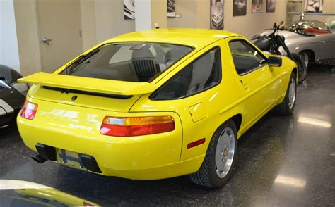 3k Mile 1988 Porsche 928 Looks Like It Just Rolled Out Of The Factory | Carscoops