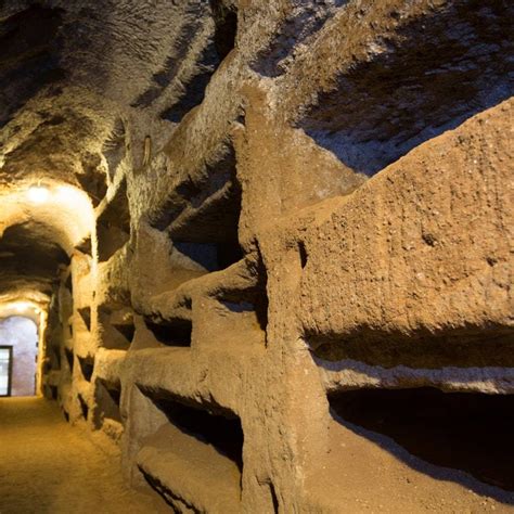 Underground of Rome and Catacombs Guided Tour - Colosseum Rome Tickets