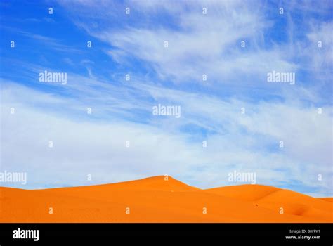 Ubari sand sea Stock Photo - Alamy