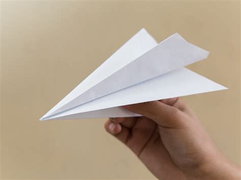 3 Ways to Fold Paper Airplanes - wikiHow
