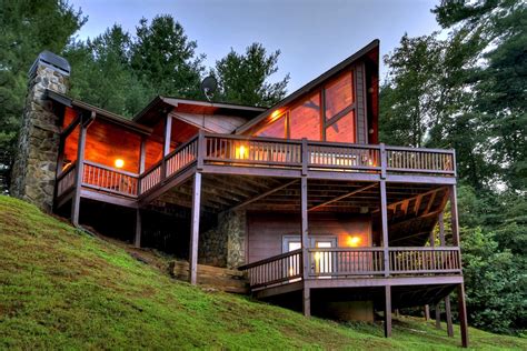 Mountain High Lodge in Blue Ridge - North GA Cabin Rental