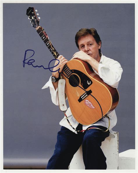 Lot Detail - Paul McCartney Signed Photograph