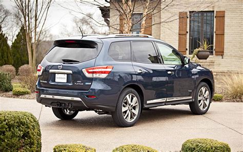 2014 Nissan Pathfinder Hybrid to start at $35,970