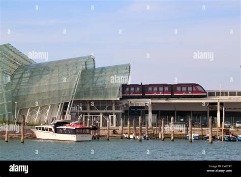 Tronchetto venice hi-res stock photography and images - Alamy