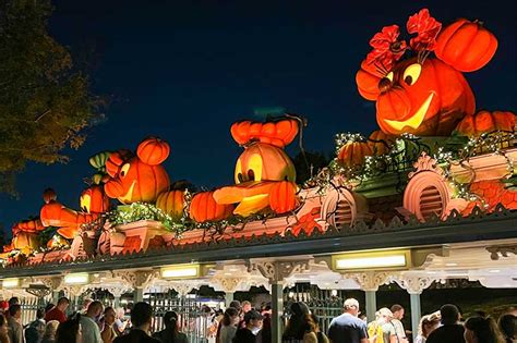 Disneyland Halloween Time - The Ultimate Guide