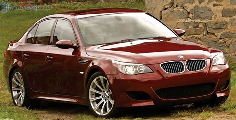 BMW M5 (E60) specs (2004-2010): performance, dimensions & technical ...