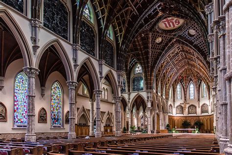 Gothic Revival interior, Holy Name Cathedral in Chicago | Gothic ...