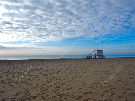 Lowestoft Beach by Sue Stroud – AnythingSuffolk – a range of Suffolk ...