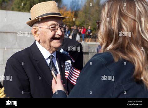 World war ii veterans hi-res stock photography and images - Alamy